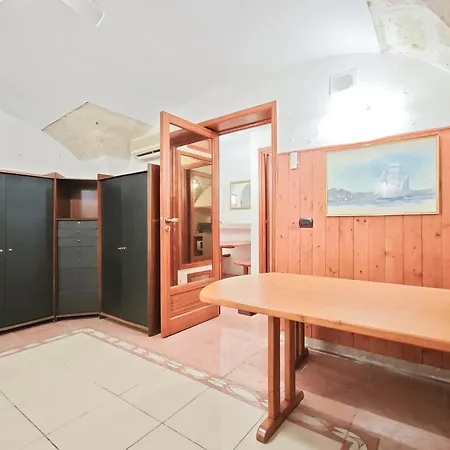 Maison Celentano Apartament *